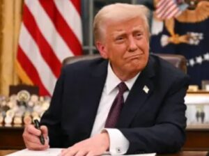House Democrats Vow To Investigate Trump, Family, Describe Him As ‘Most Corrupt President’ Executive Orders