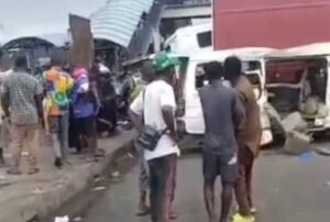 VIDEO: Truck Rams Into Two Passenger Buses In Lagos, Leaves Five Injured Passenger Buses